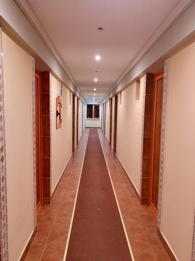 Hotel Nalba-Dalia Jupiter Buitenkant foto