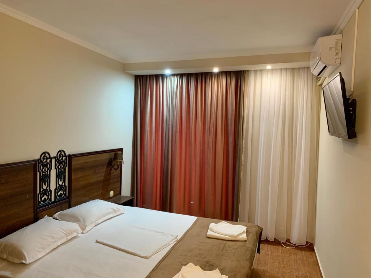 Hotel Nalba-Dalia Jupiter Buitenkant foto