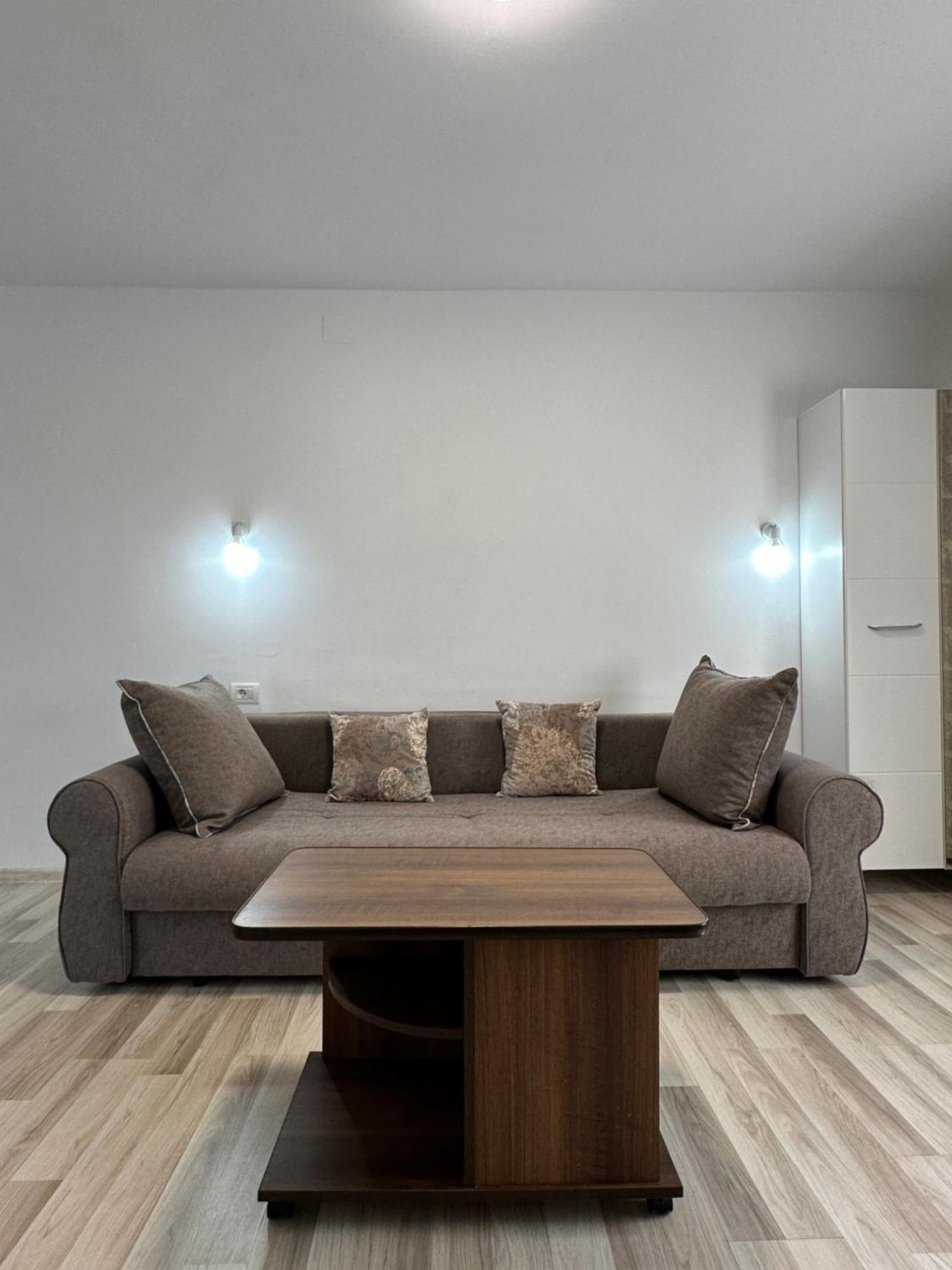 Hotel Nalba-Dalia Jupiter Buitenkant foto