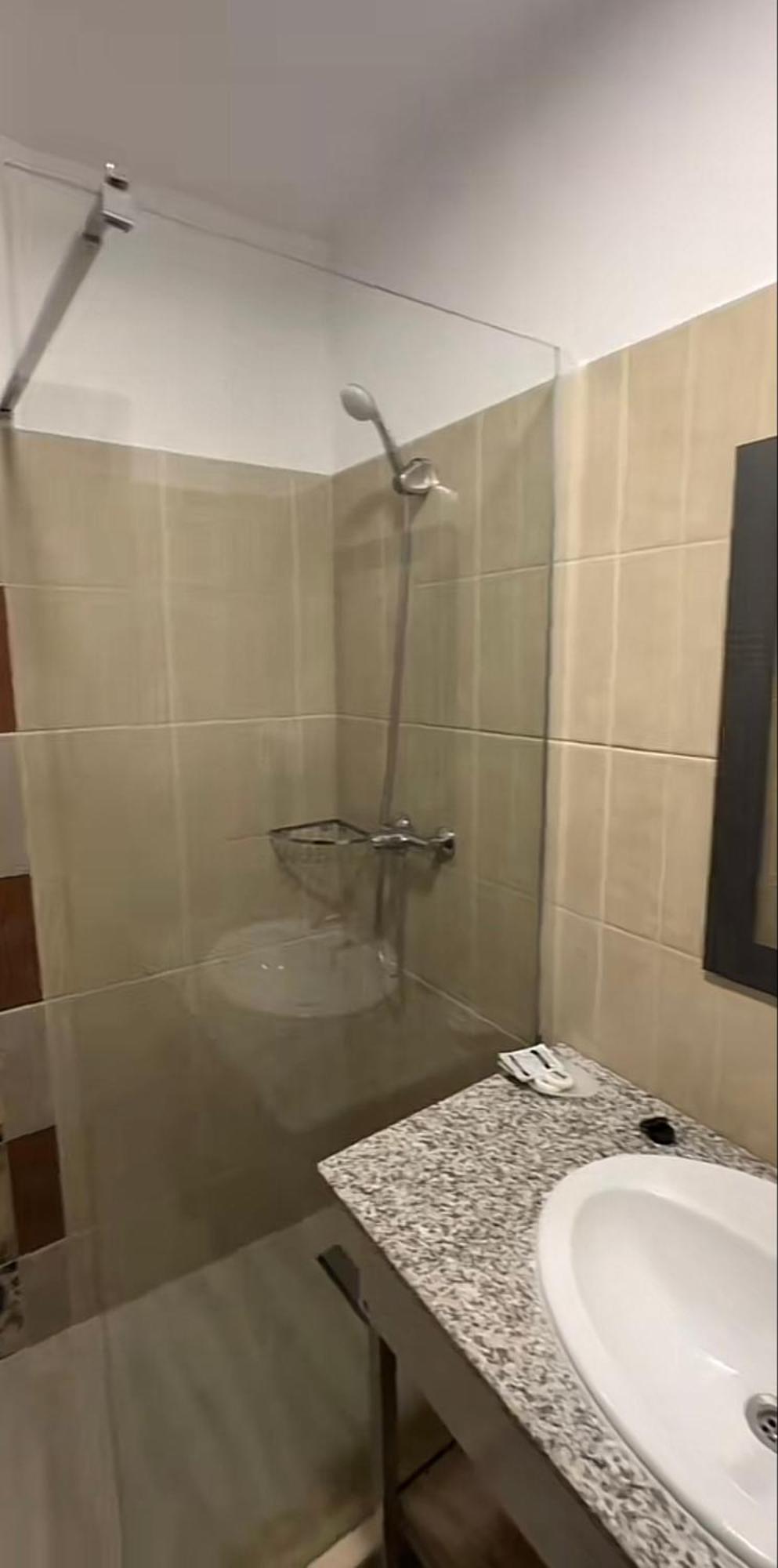 Hotel Nalba-Dalia Jupiter Buitenkant foto